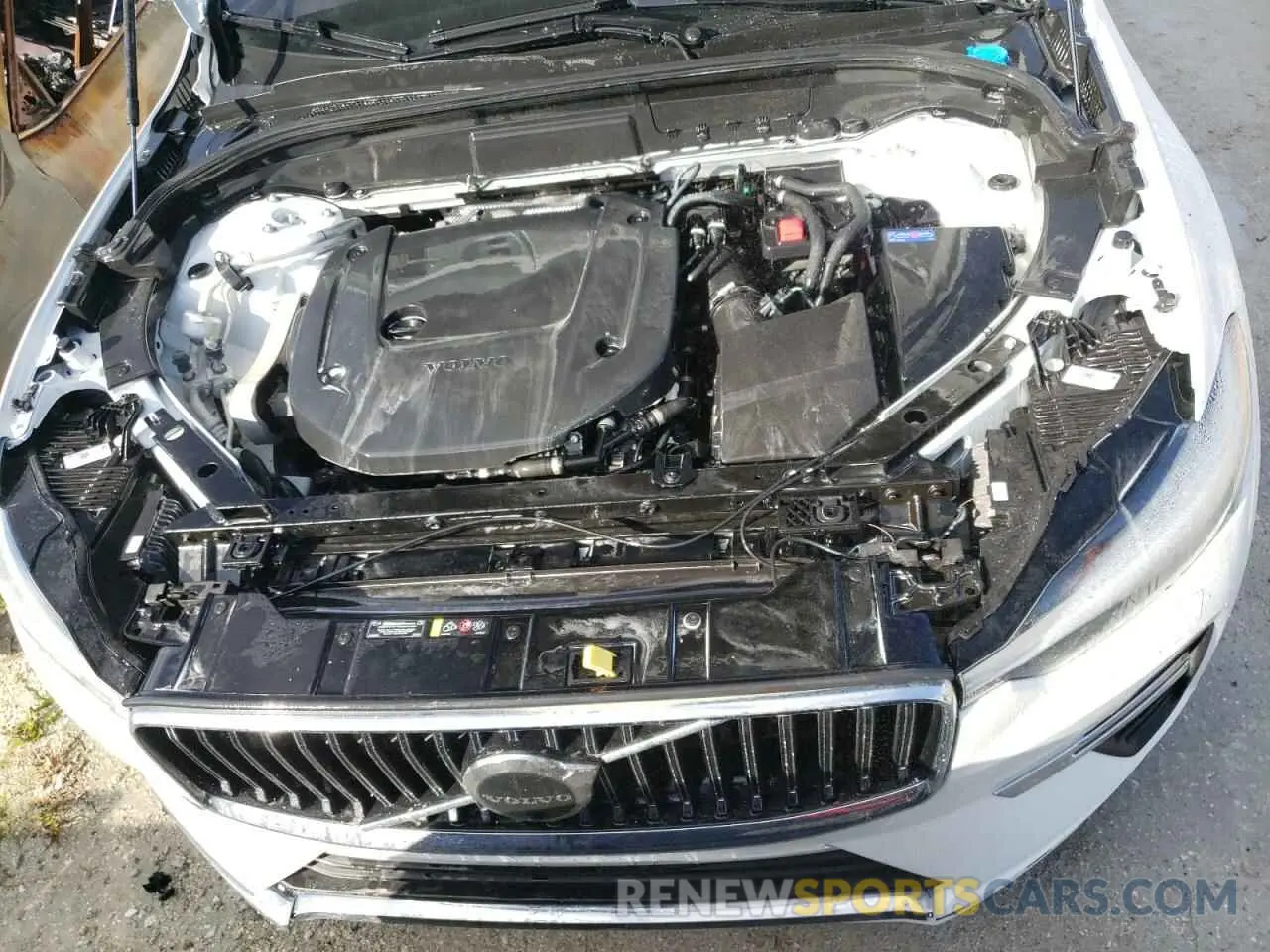 7 fotografías del automóvil dañado YV4062RL5N1965491 VOLVO XC60 B6 IN 2022