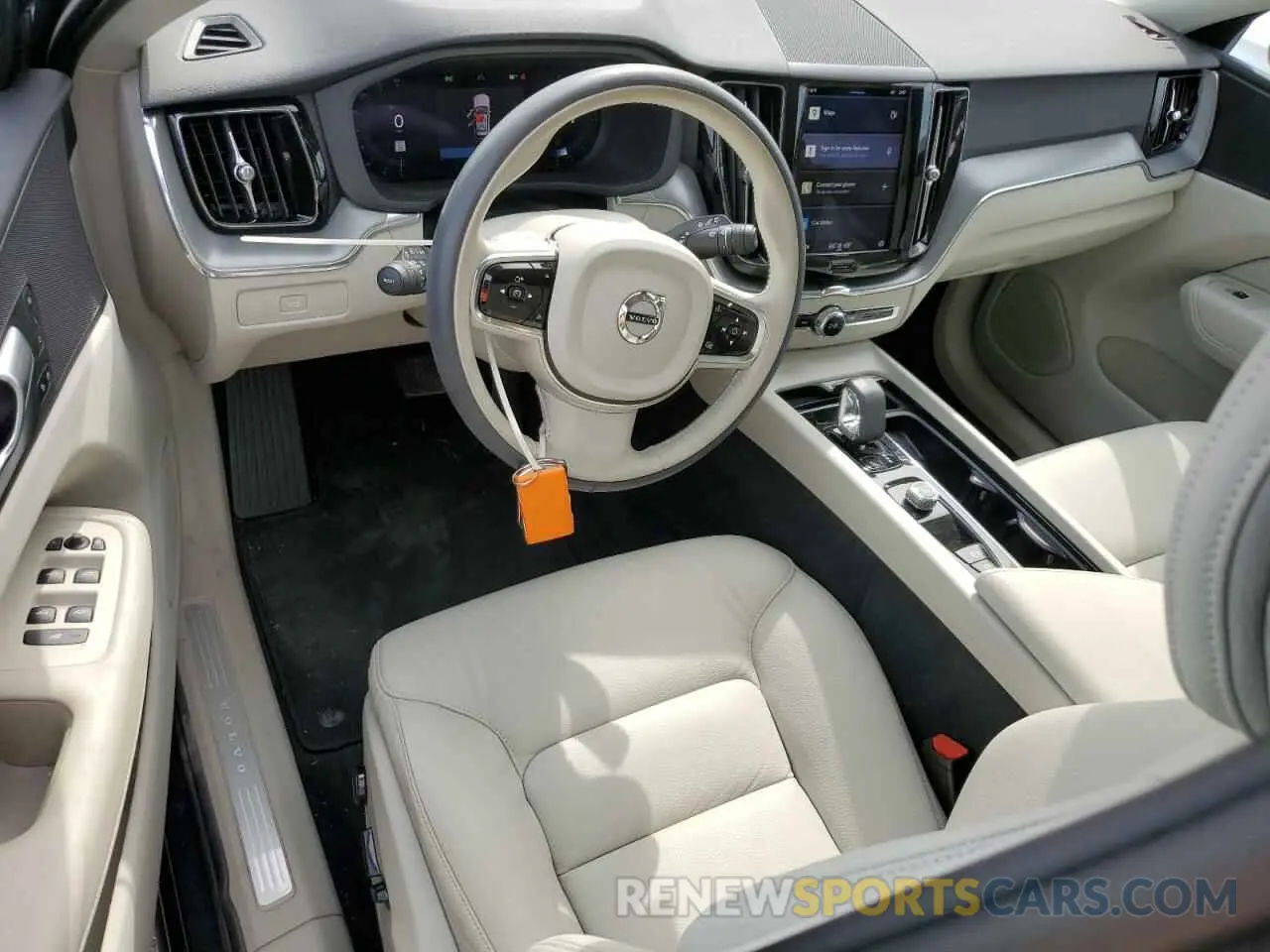 8 fotografías del automóvil dañado YV4L12DK1P1373826 VOLVO XC60 CORE 2023