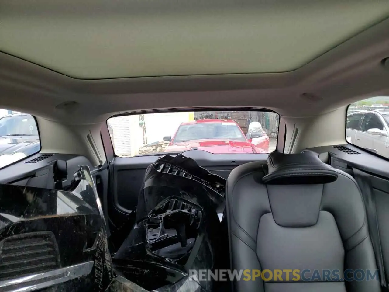 10 fotografías del automóvil dañado YV4L12RKXP1331650 VOLVO XC60 CORE 2023