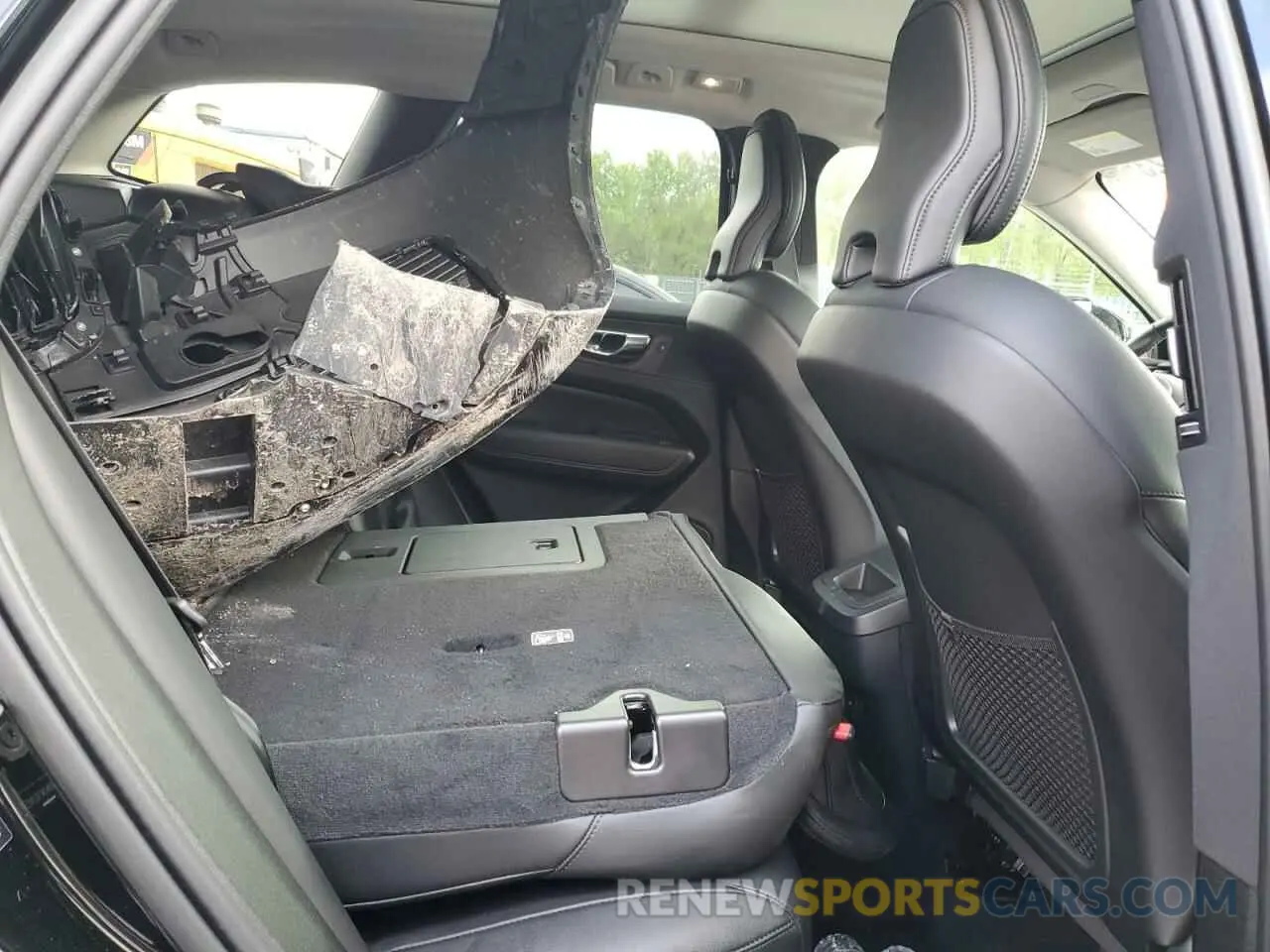 11 fotografías del automóvil dañado YV4L12RKXP1331650 VOLVO XC60 CORE 2023