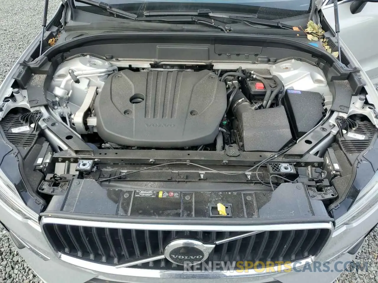 12 fotografías del automóvil dañado YV4L12RV1P1320658 VOLVO XC60 CORE 2023