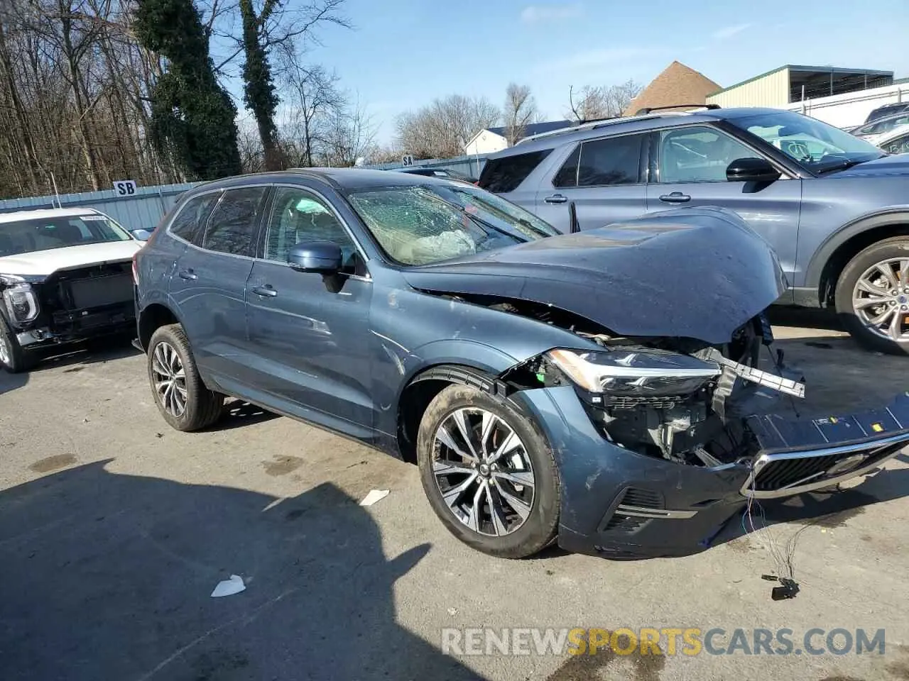 4 fotografías del automóvil dañado YV4L12RV2P1216910 VOLVO XC60 CORE 2023