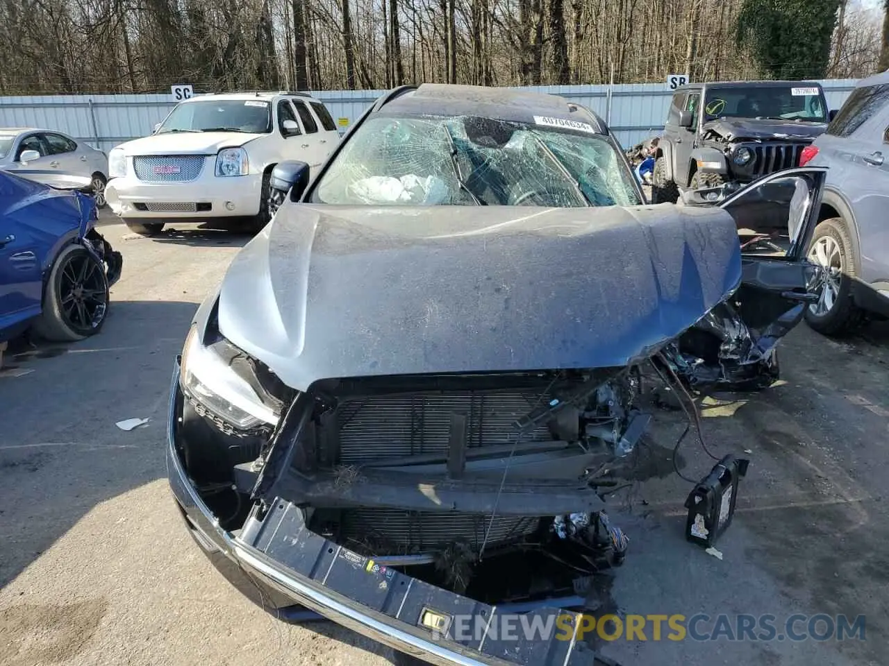 5 fotografías del automóvil dañado YV4L12RV2P1216910 VOLVO XC60 CORE 2023
