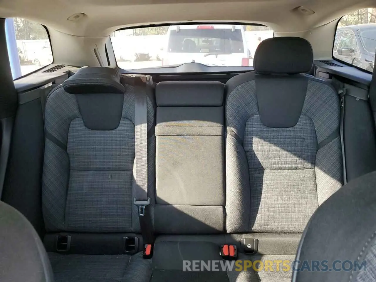 10 fotografías del automóvil dañado YV4L12RV5P1209966 VOLVO XC60 CORE 2023