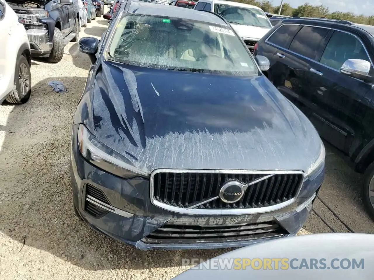 5 fotografías del automóvil dañado YV4L12RV6P1253412 VOLVO XC60 CORE 2023