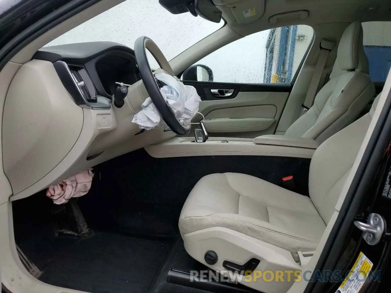 7 fotografías del automóvil dañado YV4L12RV8P1239706 VOLVO XC60 CORE 2023