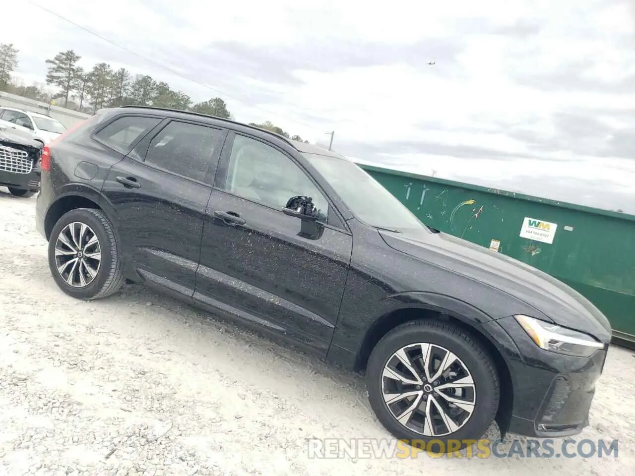 4 fotografías del automóvil dañado YV4M12RJ3S1045658 VOLVO XC60 CORE 2025
