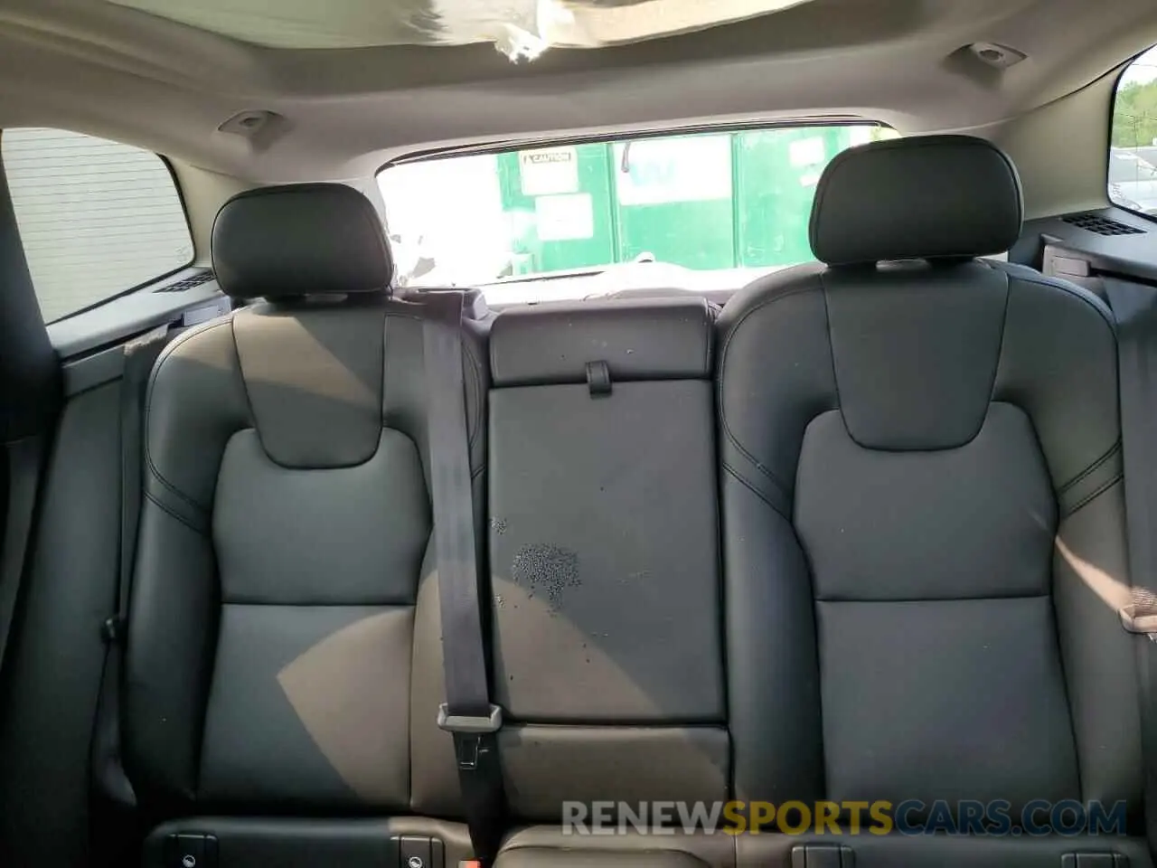 10 fotografías del automóvil dañado YV4M12RJ7S1002361 VOLVO XC60 CORE 2025