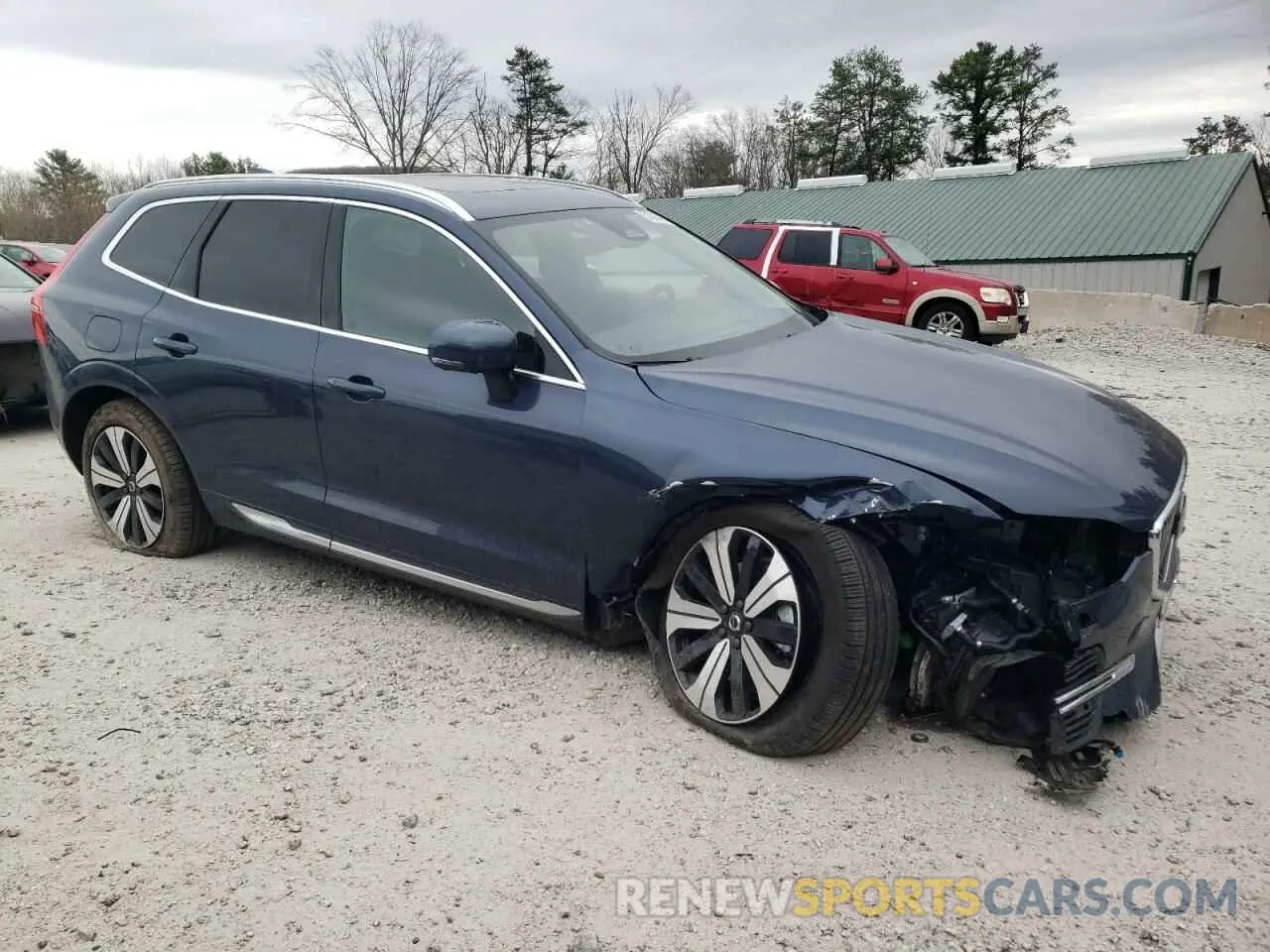 4 fotografías del automóvil dañado YV4H60DN1P1359219 VOLVO XC60 PLUS 2023