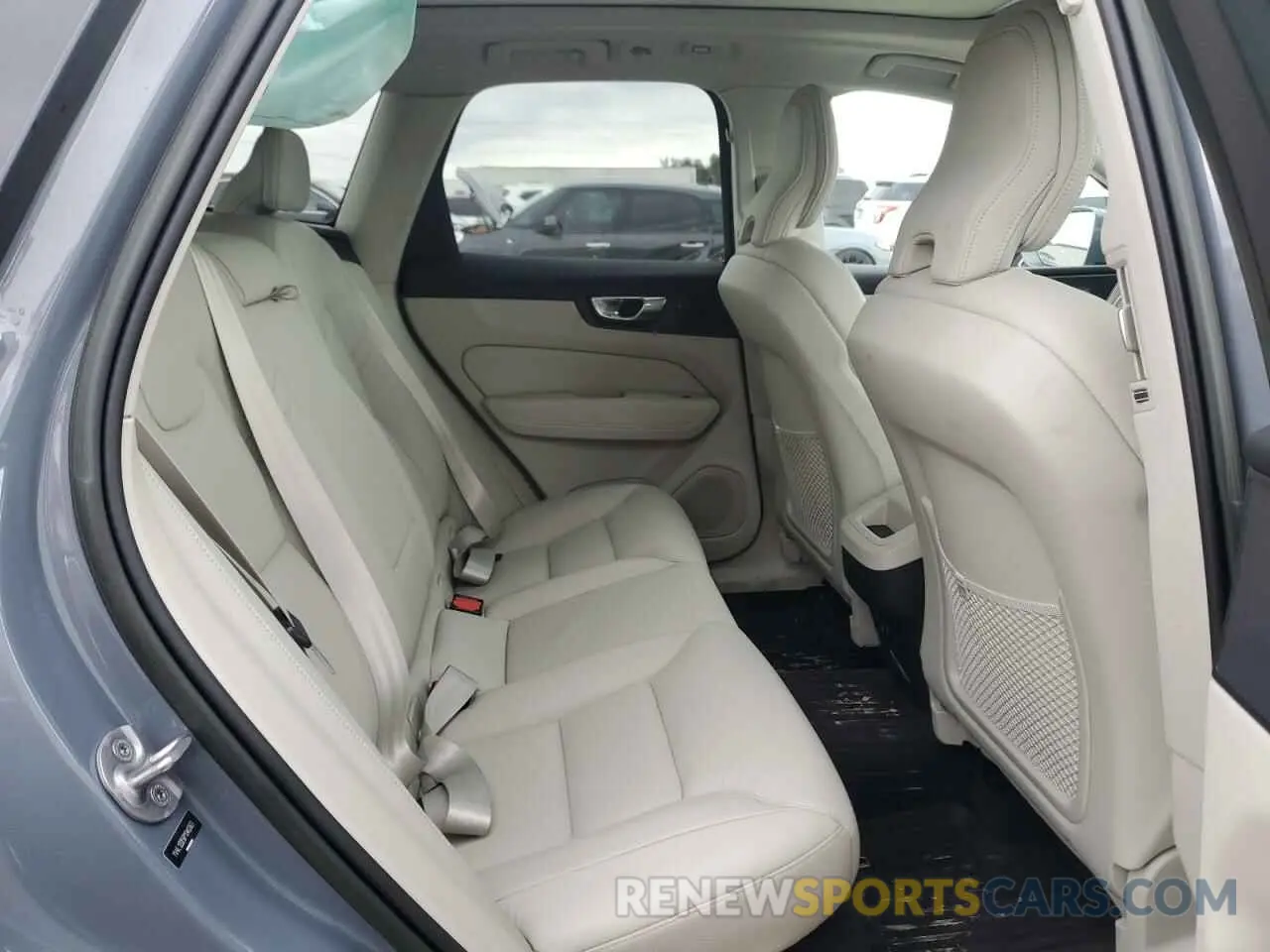 11 fotografías del automóvil dañado YV4L12DE6P1340363 VOLVO XC60 PLUS 2023