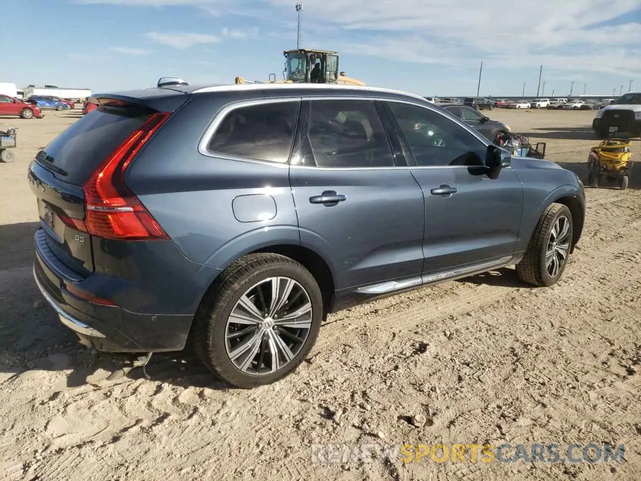 3 fotografías del automóvil dañado YV4L12DNXP1203748 VOLVO XC60 PLUS 2023