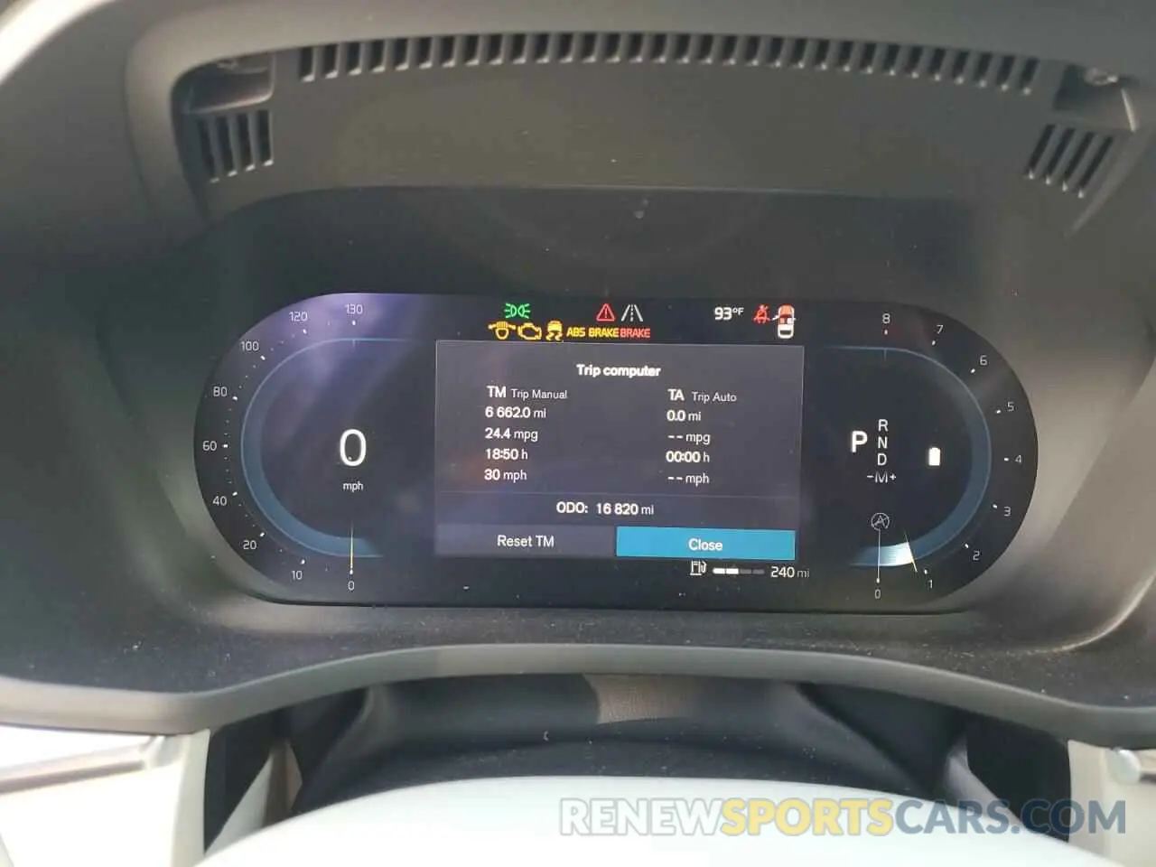 9 fotografías del automóvil dañado YV4L12RE4P1319293 VOLVO XC60 PLUS 2023