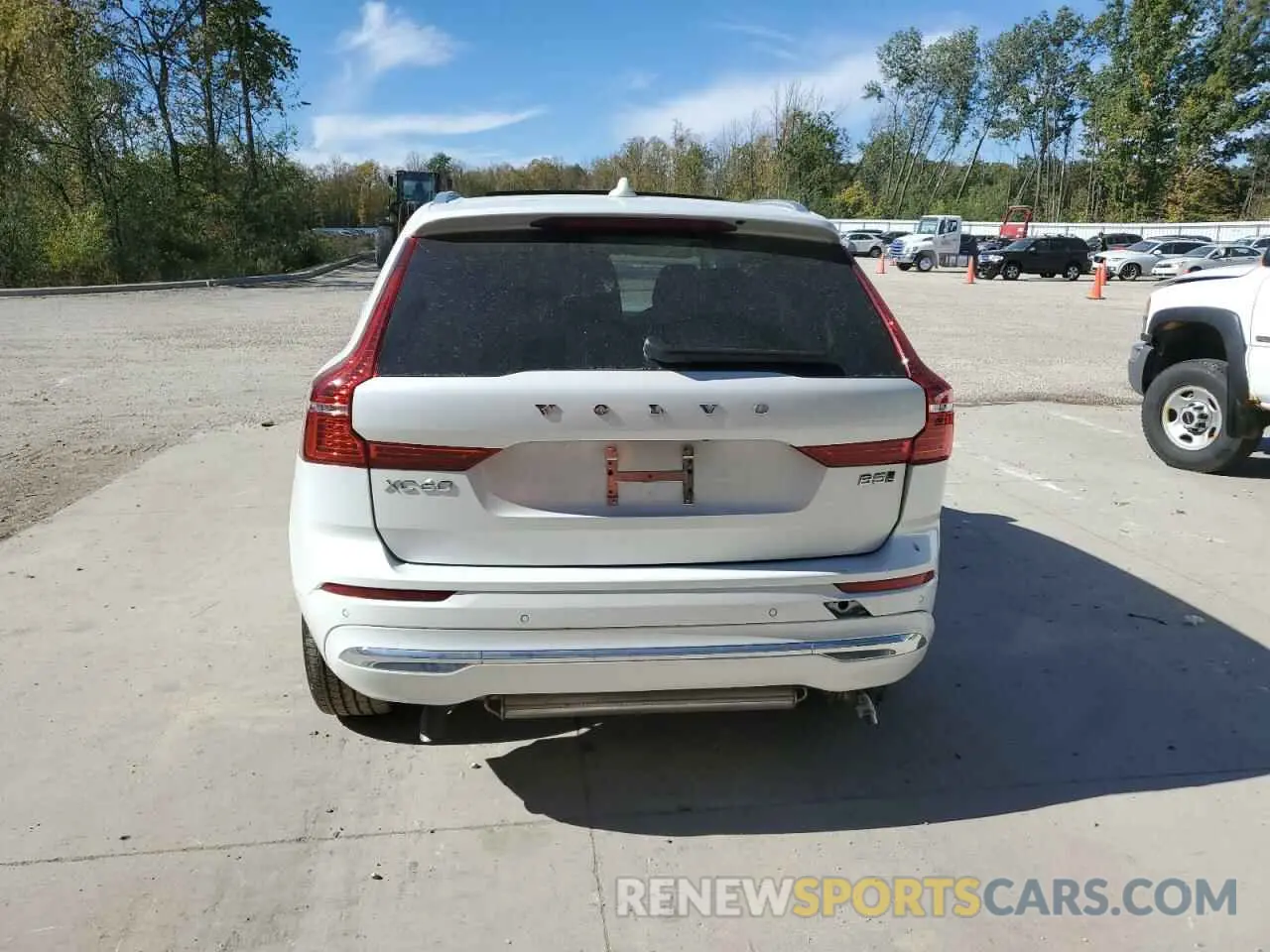 6 fotografías del automóvil dañado YV4L12RN2P1321513 VOLVO XC60 PLUS 2023