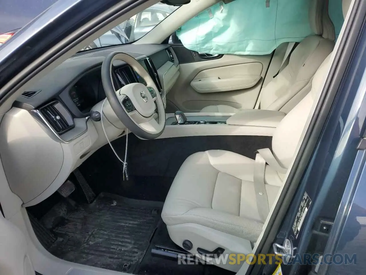 7 fotografías del automóvil dañado YV4L12RN5P1310991 VOLVO XC60 PLUS 2023