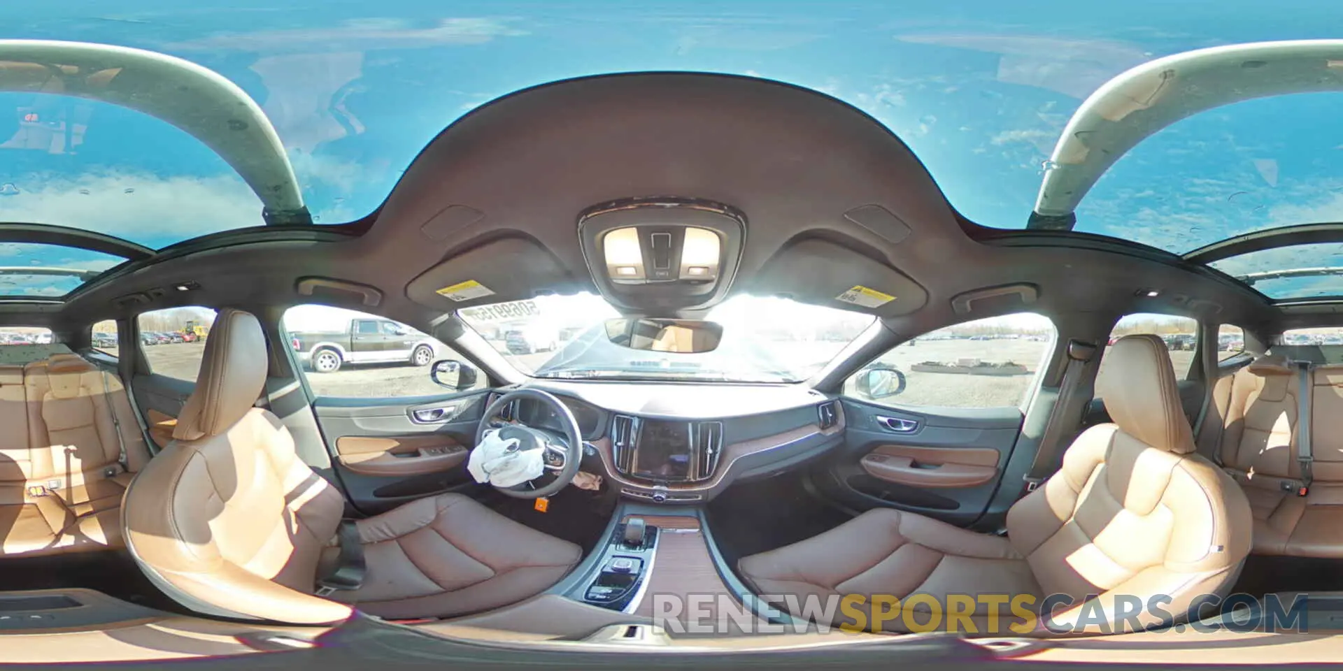 14 fotografías del automóvil dañado YV4L12RN8P1334105 VOLVO XC60 PLUS 2023