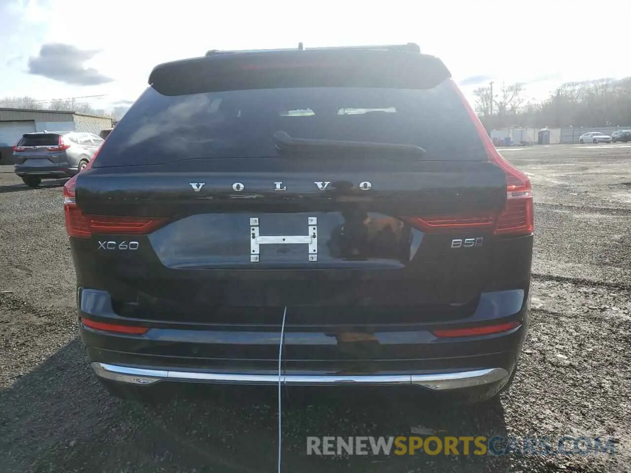 6 fotografías del automóvil dañado YV4L12RN8P1334105 VOLVO XC60 PLUS 2023