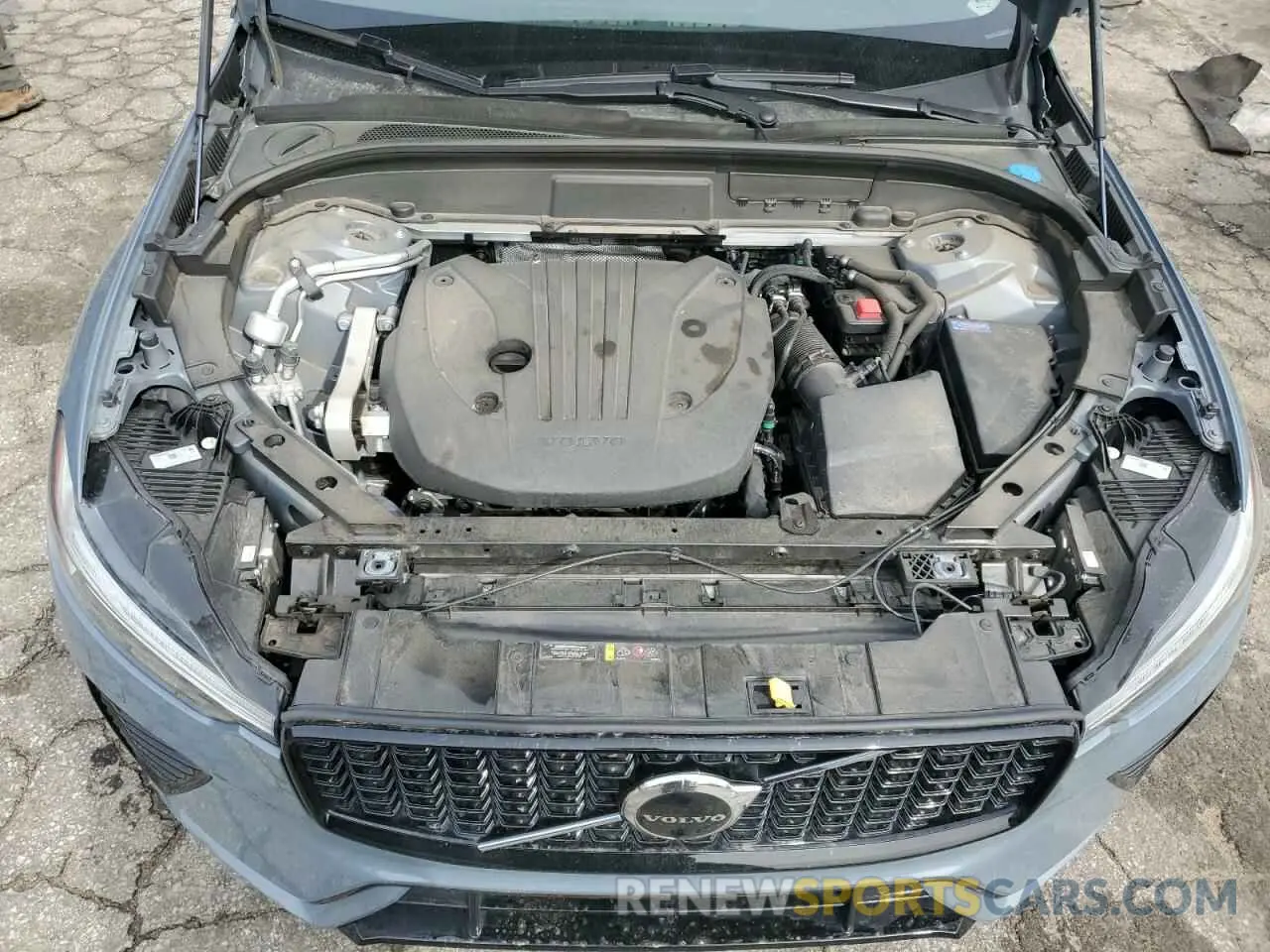 11 fotografías del automóvil dañado YV4L12RW9P1337099 VOLVO XC60 PLUS 2023