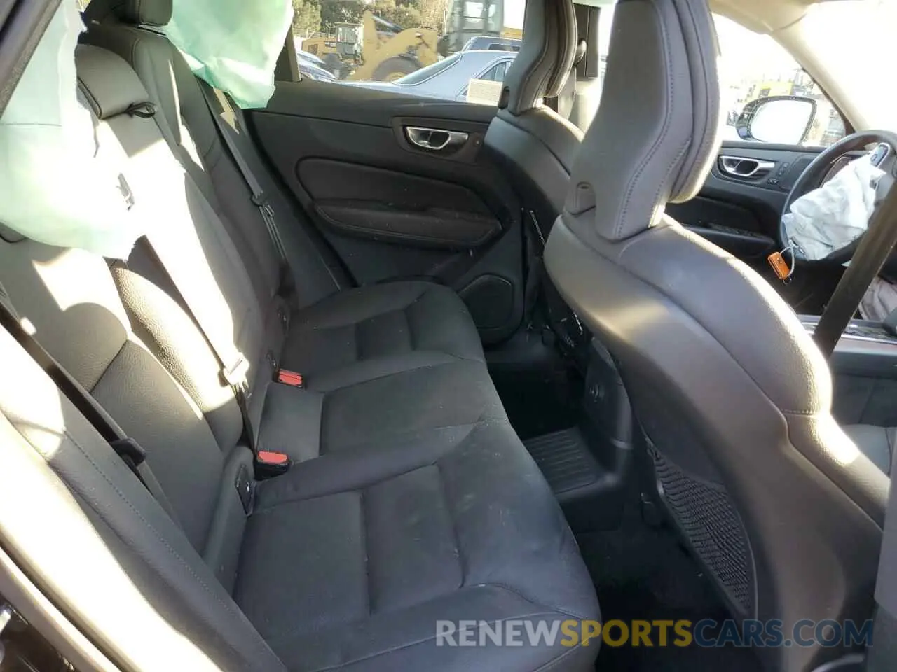 11 fotografías del automóvil dañado YV4H60DL2R1896845 VOLVO XC60 PLUS 2024