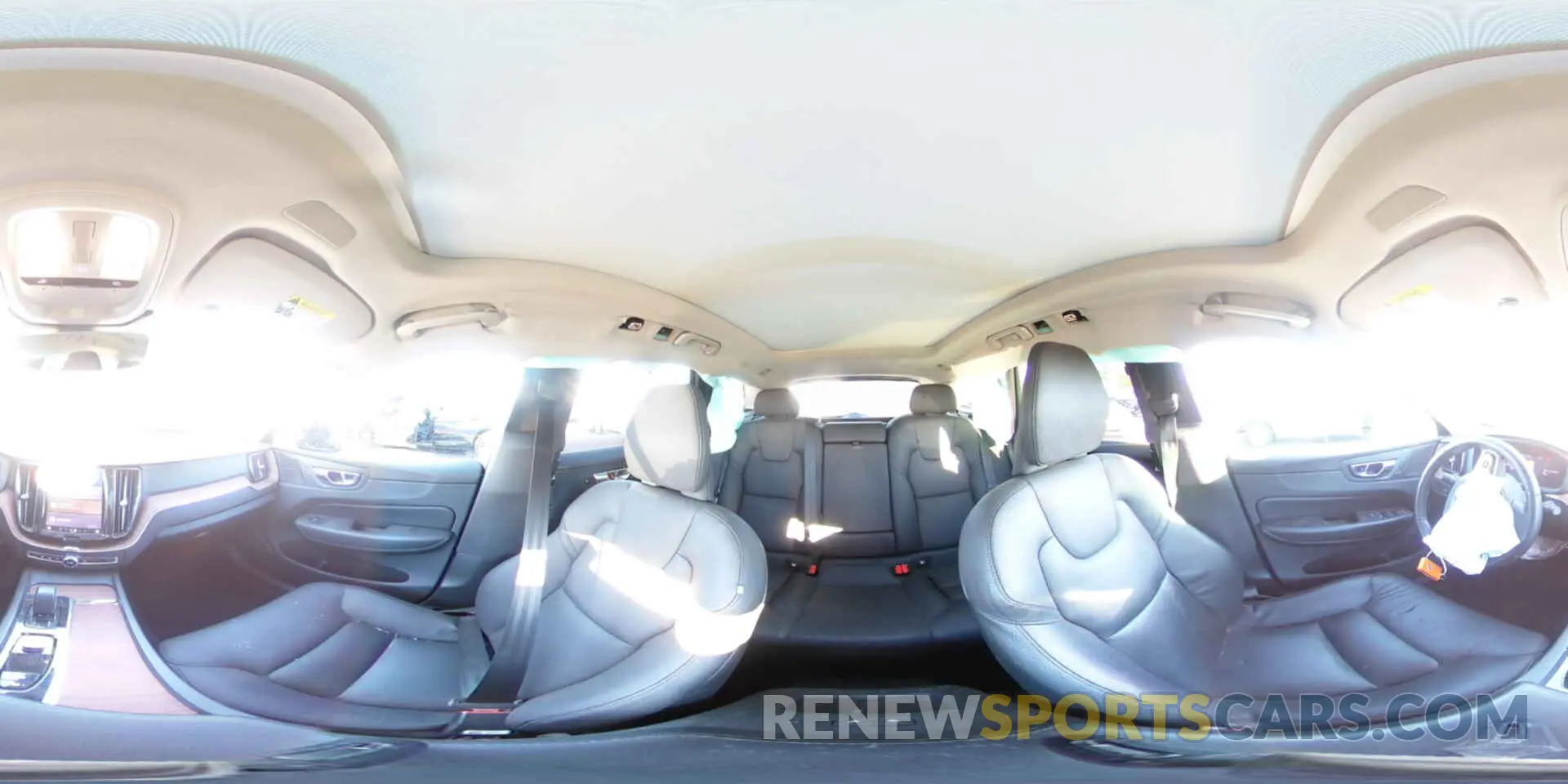 14 fotografías del automóvil dañado YV4H60DL2R1896845 VOLVO XC60 PLUS 2024