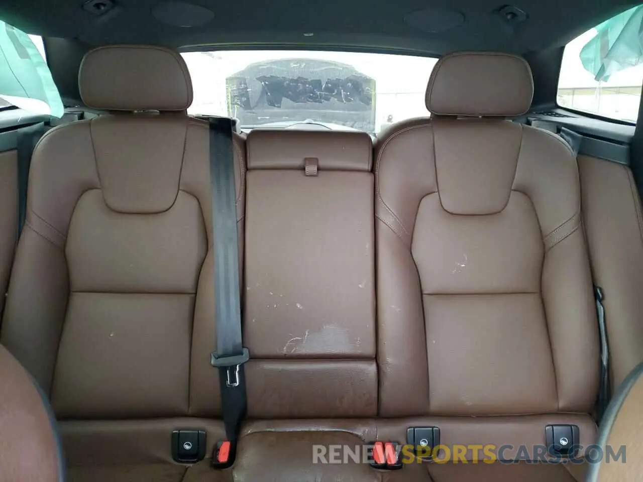 10 fotografías del automóvil dañado YV4H60DL7R1749677 VOLVO XC60 PLUS 2024