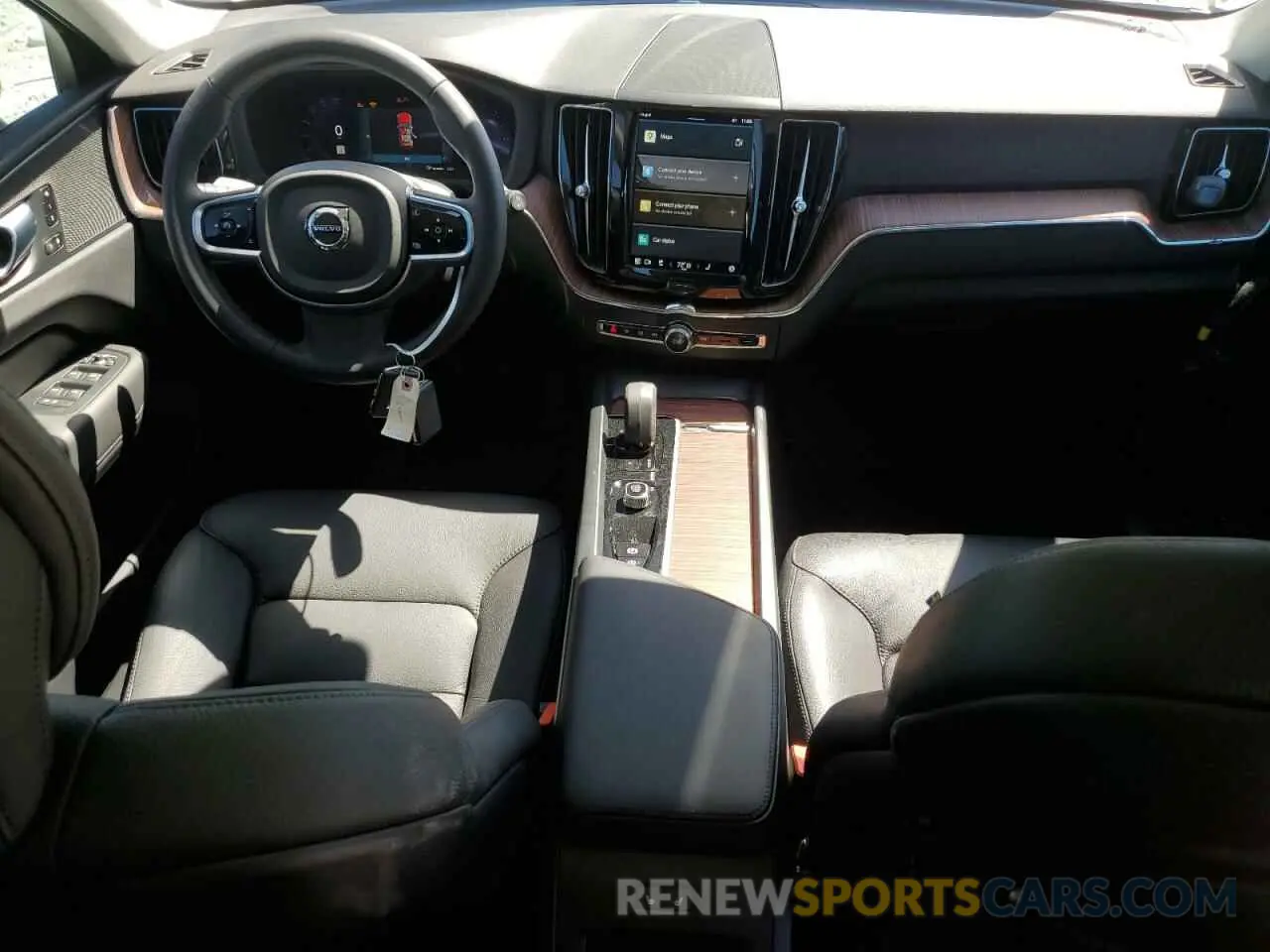 8 fotografías del automóvil dañado YV4L12RL1R1913339 VOLVO XC60 PLUS 2024