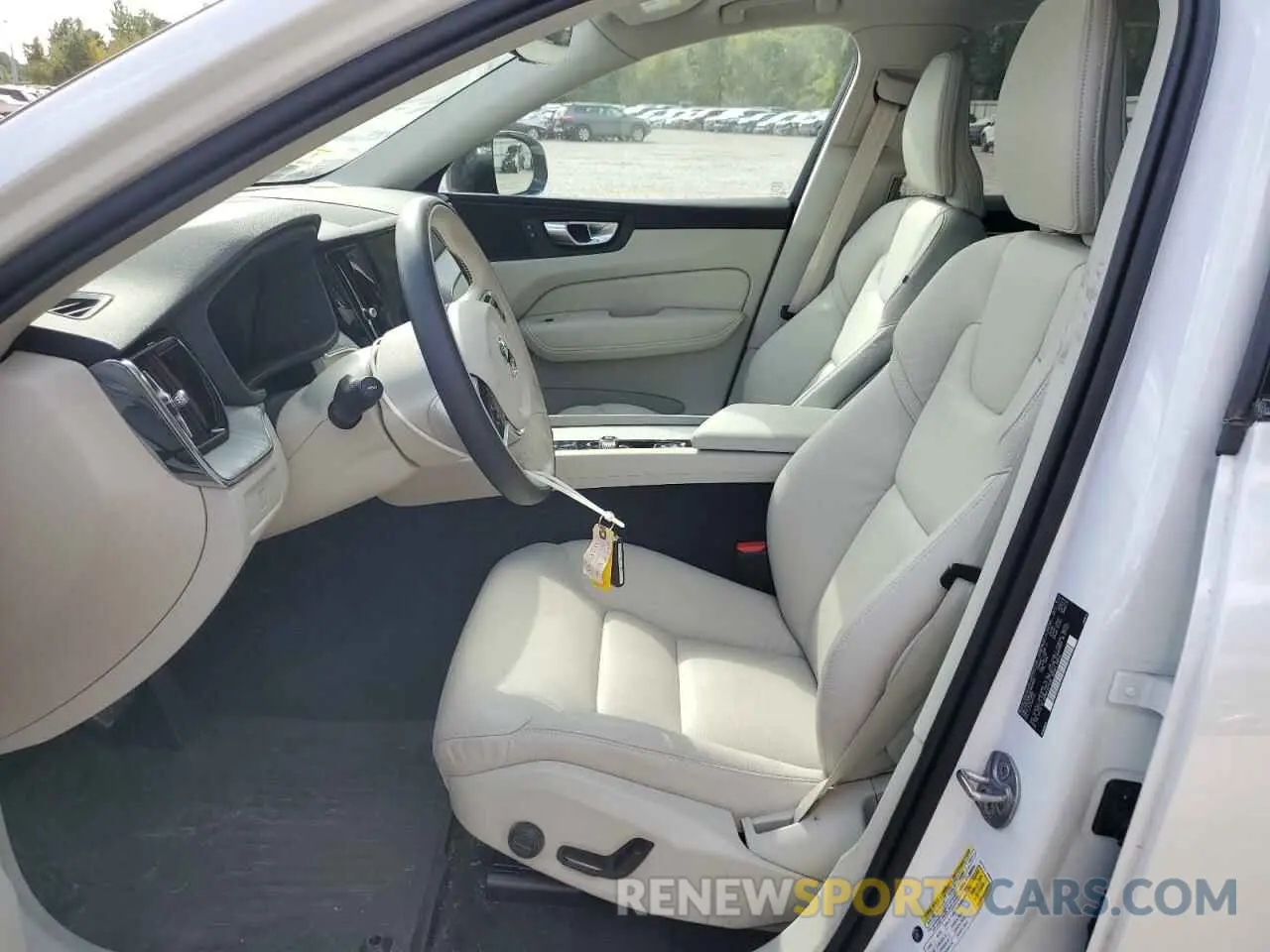 7 fotografías del automóvil dañado YV4L12RL2R1823858 VOLVO XC60 PLUS 2024