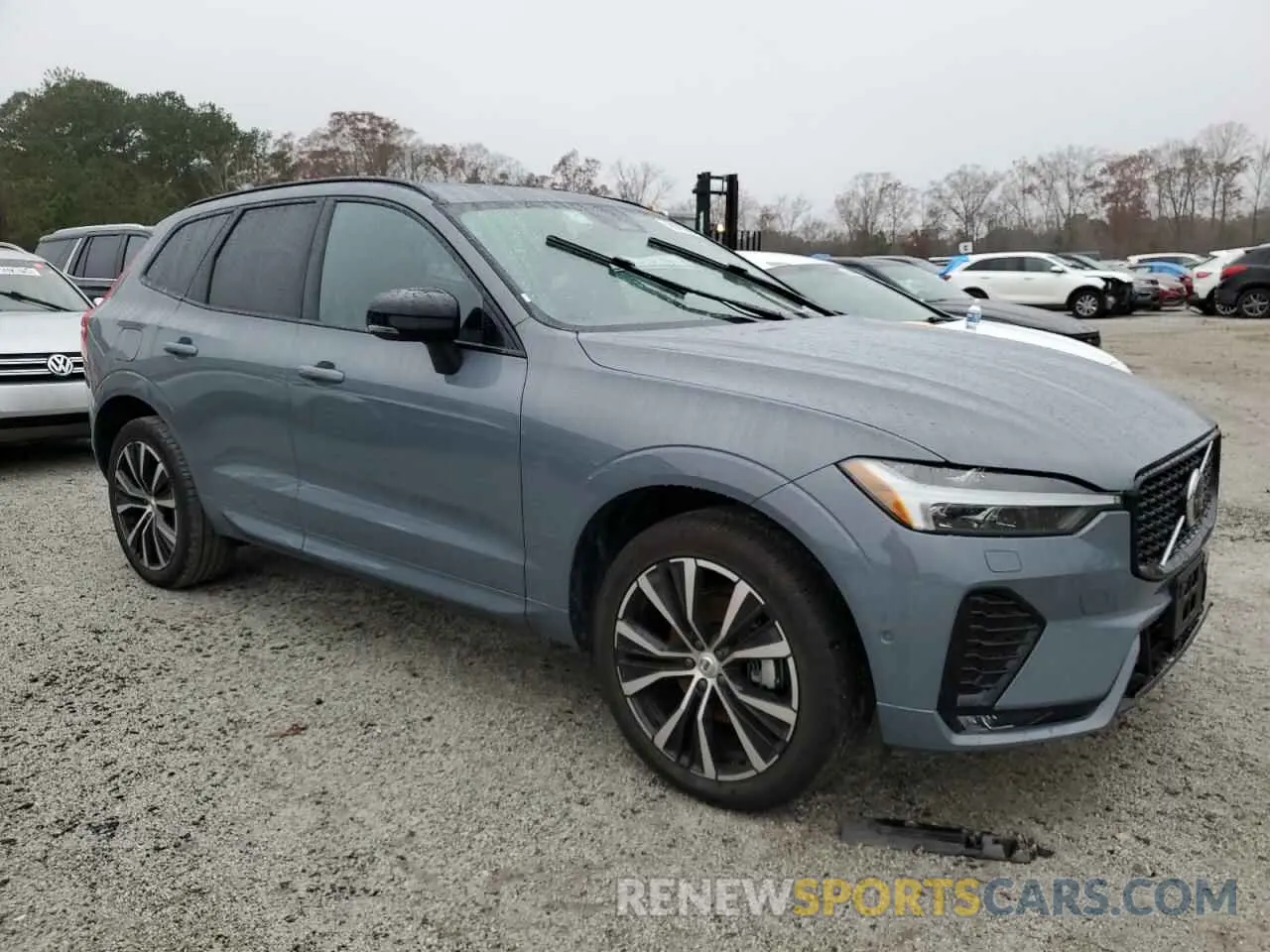4 fotografías del automóvil dañado YV4L12RL2R1902057 VOLVO XC60 PLUS 2024