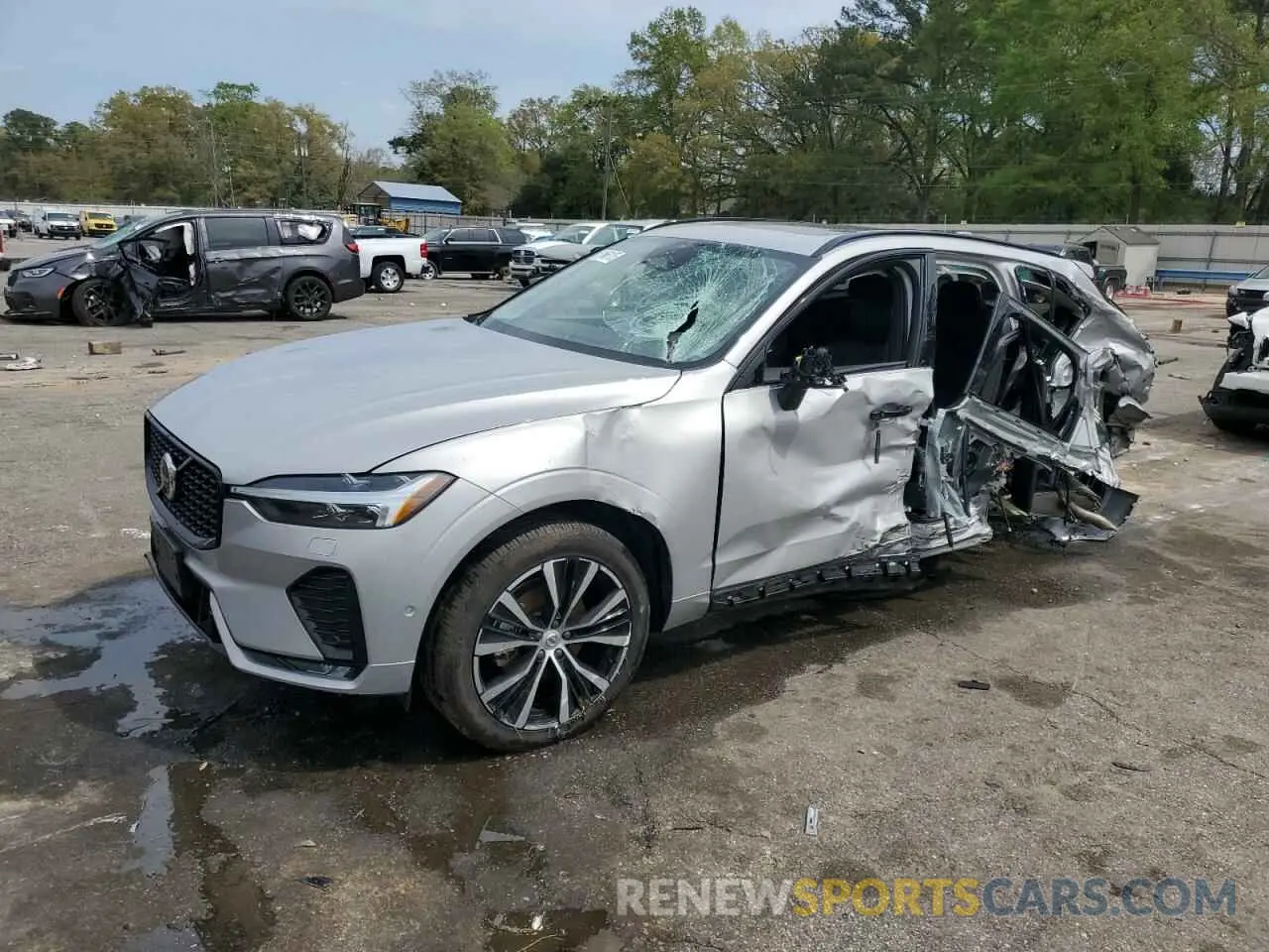 1 fotografías del automóvil dañado YV4L12RL4R1895631 VOLVO XC60 PLUS 2024