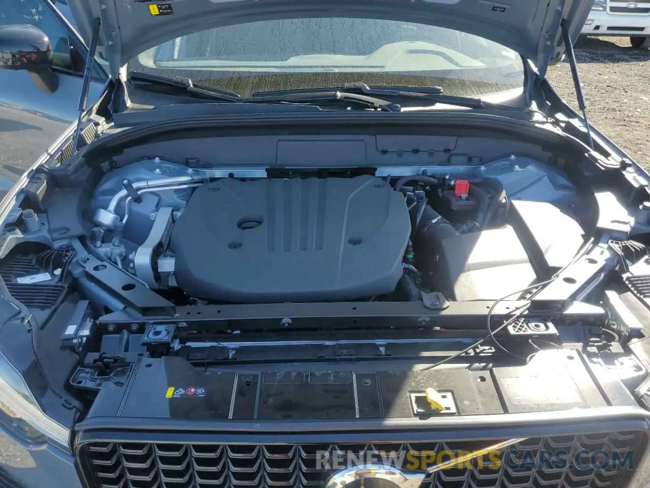 11 fotografías del automóvil dañado YV4L12RL6R1762577 VOLVO XC60 PLUS 2024