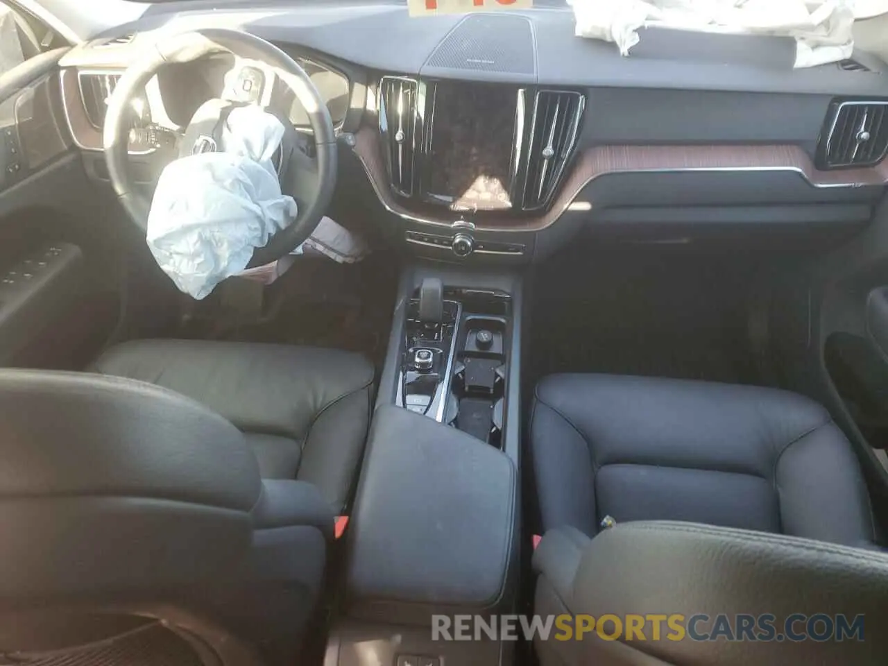 8 fotografías del automóvil dañado YV4L12RL6R1776138 VOLVO XC60 PLUS 2024