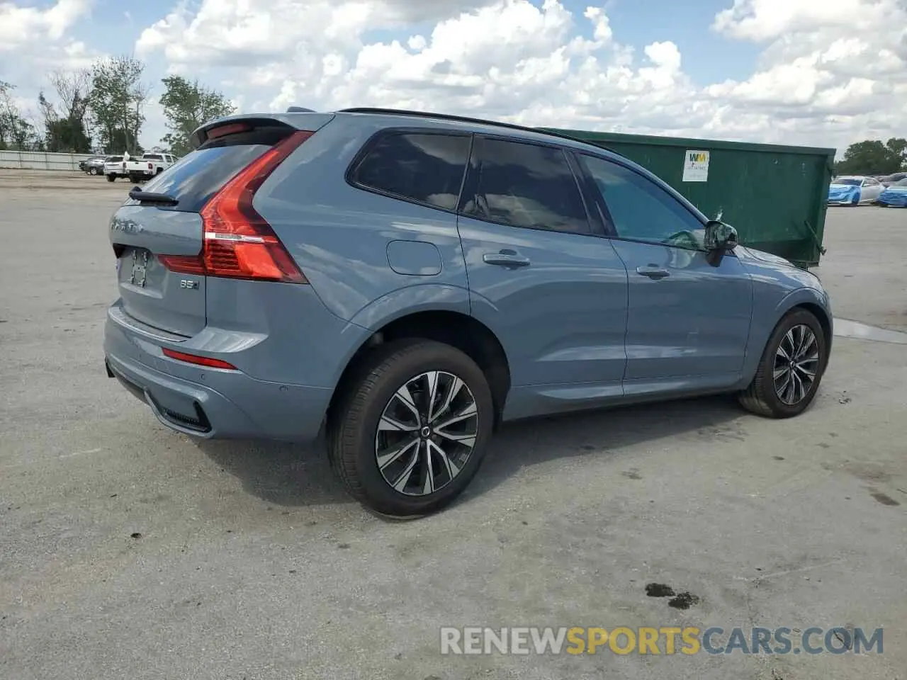 3 fotografías del automóvil dañado YV4L12RL8R1830216 VOLVO XC60 PLUS 2024