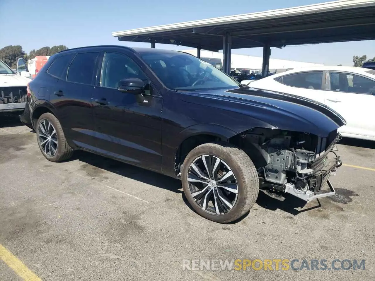 4 fotografías del automóvil dañado YV4L12RL9R1891025 VOLVO XC60 PLUS 2024