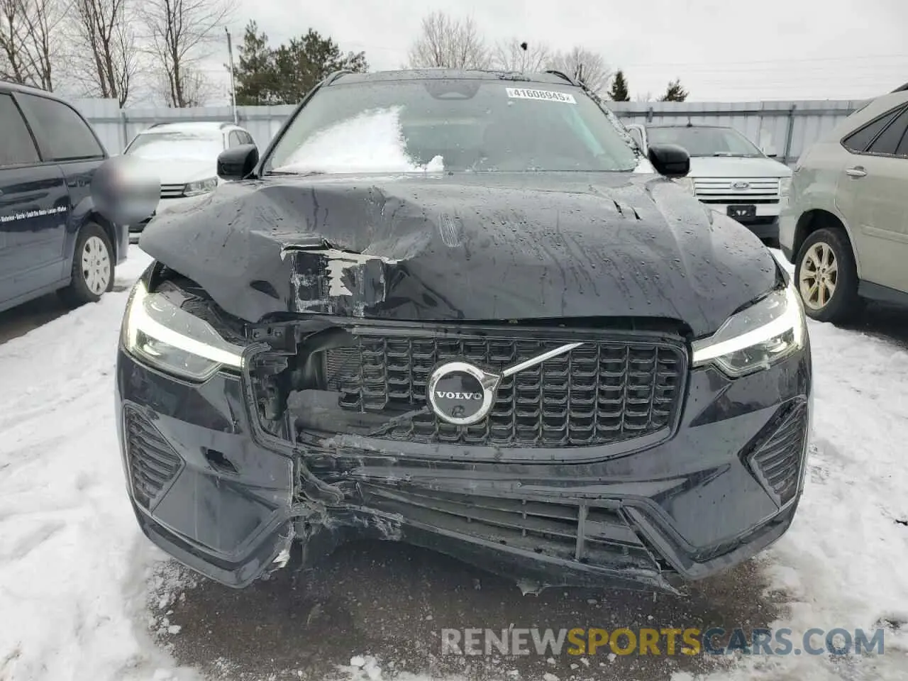 5 fotografías del automóvil dañado LYVM12RC4SB009961 VOLVO XC60 PLUS 2025