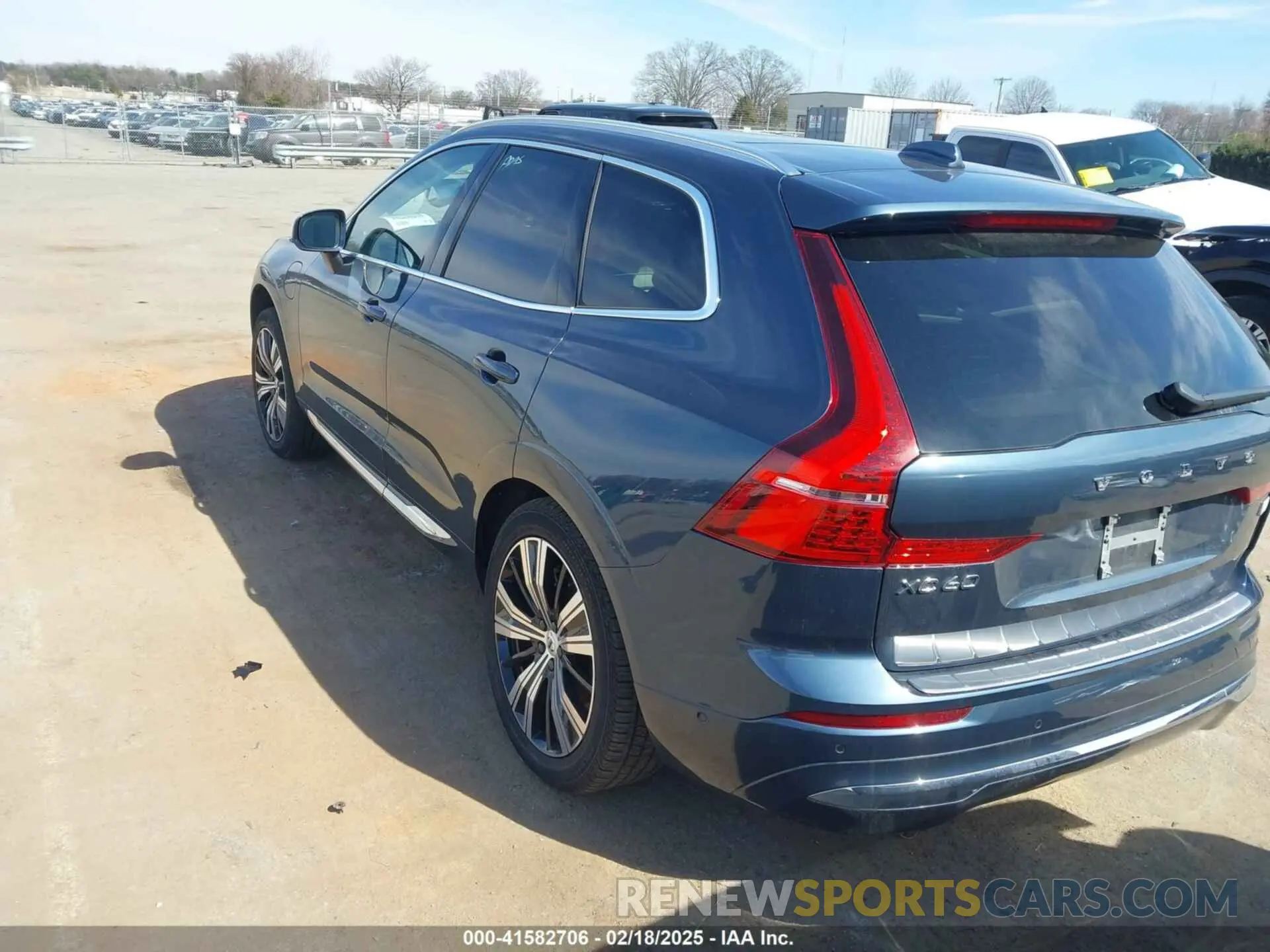 3 fotografías del automóvil dañado YV4H60DA7P1375213 VOLVO XC60 RECHARGE PLUG-IN HYBRID 2023