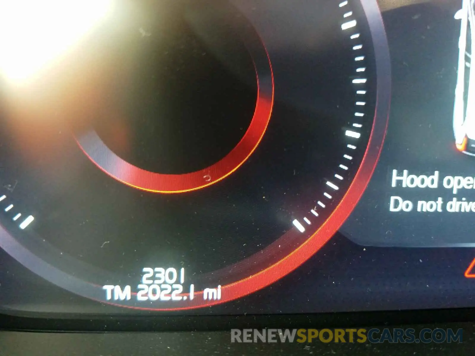 8 fotografías del automóvil dañado YV4102DK1L1609766 VOLVO XC60 T5 MO 2020