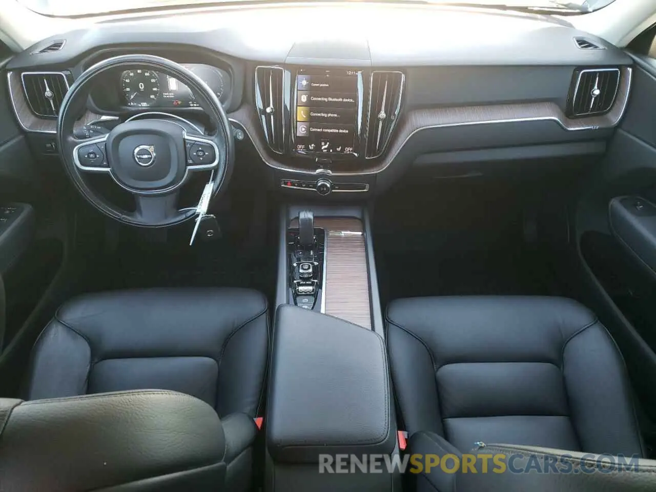8 fotografías del automóvil dañado YV4BR0DK3M1826820 VOLVO XC60 T8 RE 2021
