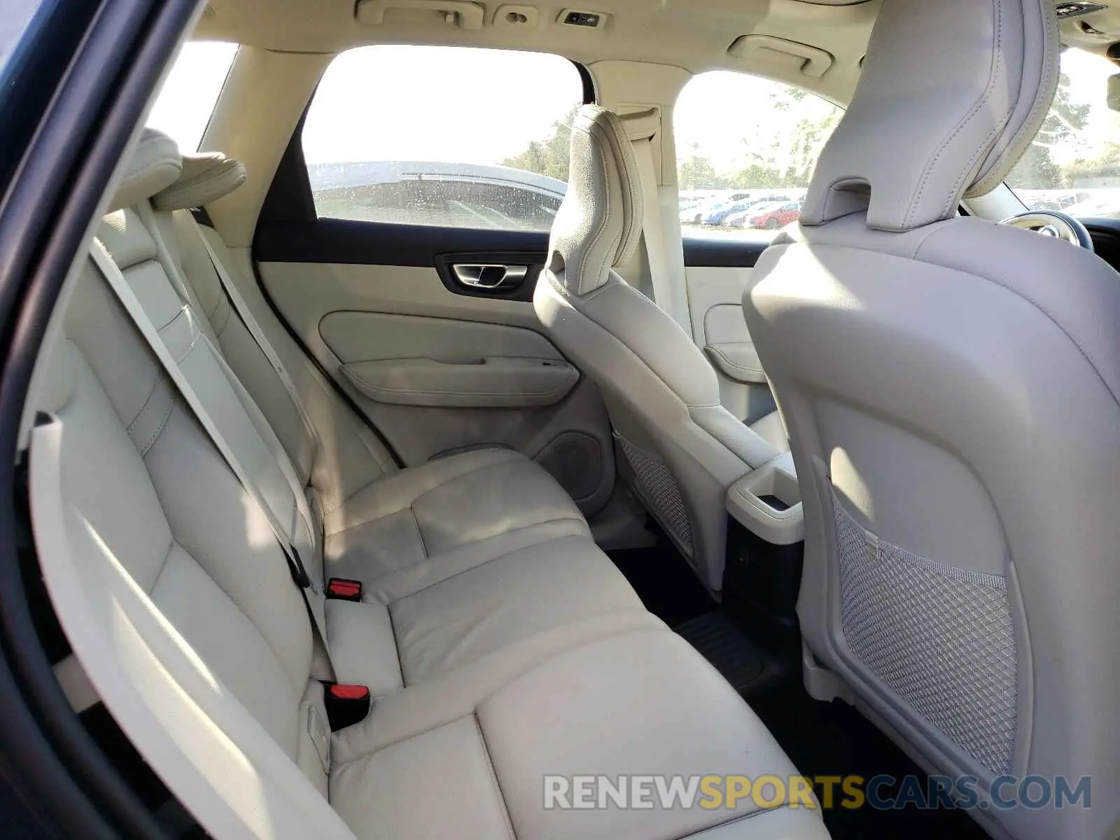 6 fotografías del automóvil dañado YV4BR0DK6M1827136 VOLVO XC60 T8 RE 2021