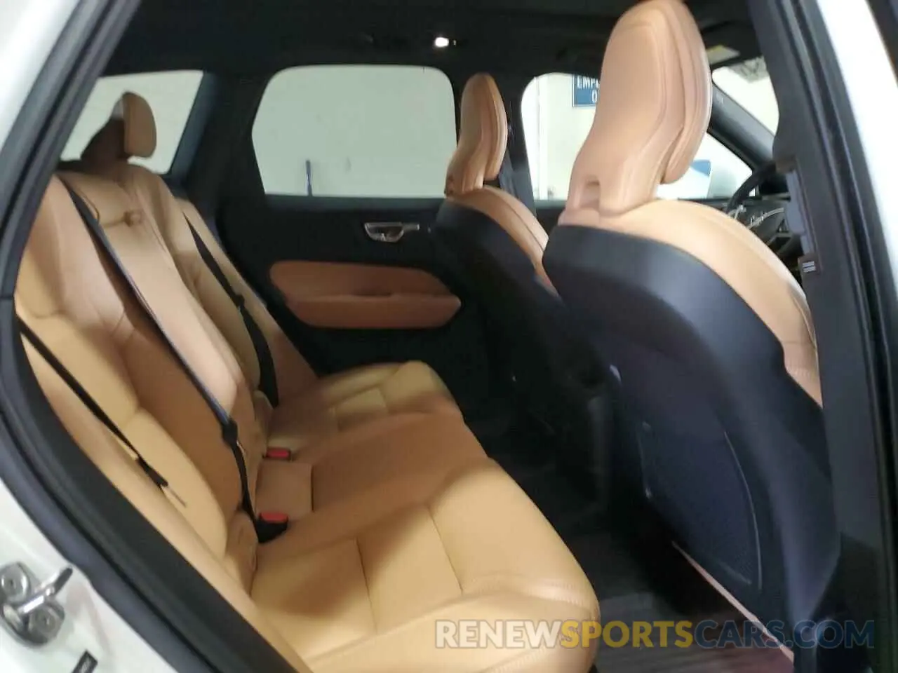11 fotografías del automóvil dañado YV4BR0DL5N1995585 VOLVO XC60 T8 RE 2022