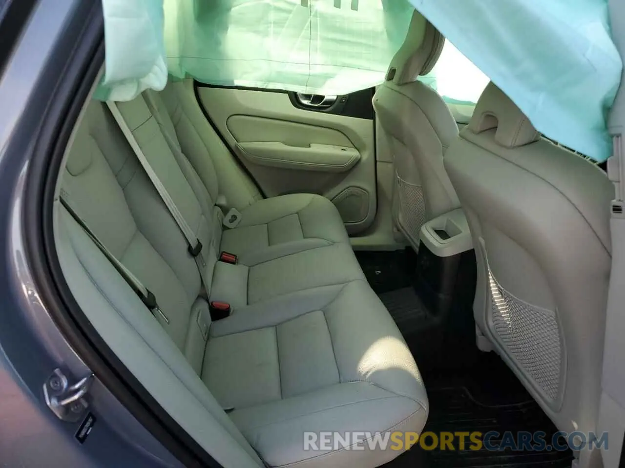 6 fotografías del automóvil dañado YV4BR0DZ7N1941967 VOLVO XC60 T8 RE 2022