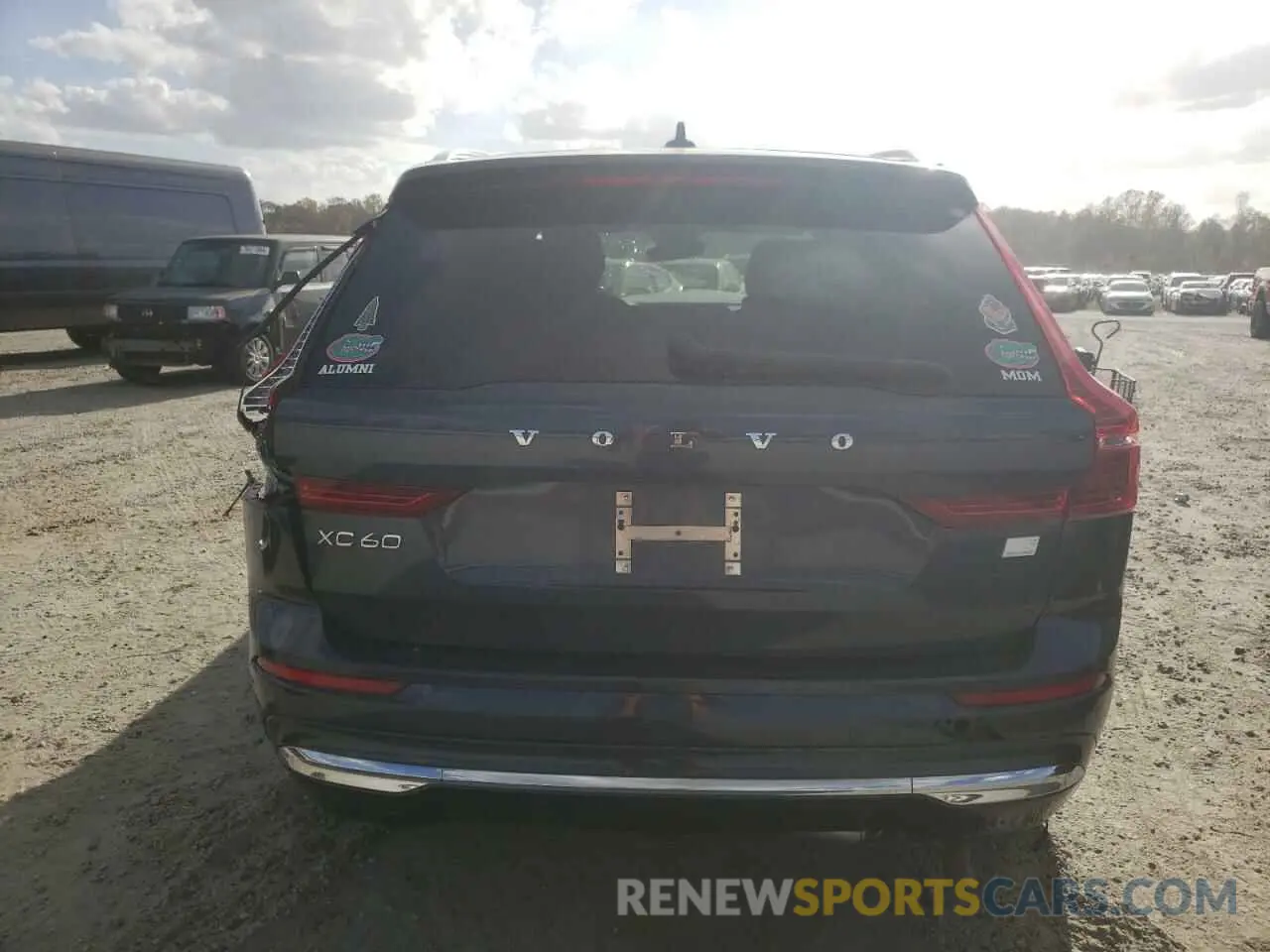 6 fotografías del automóvil dañado YV4H60DL3N1053554 VOLVO XC60 T8 RE 2022