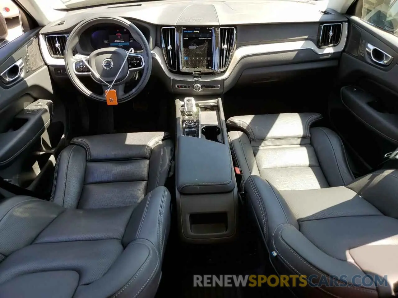 8 fotografías del automóvil dañado YV4H60DL5N1059193 VOLVO XC60 T8 RE 2022