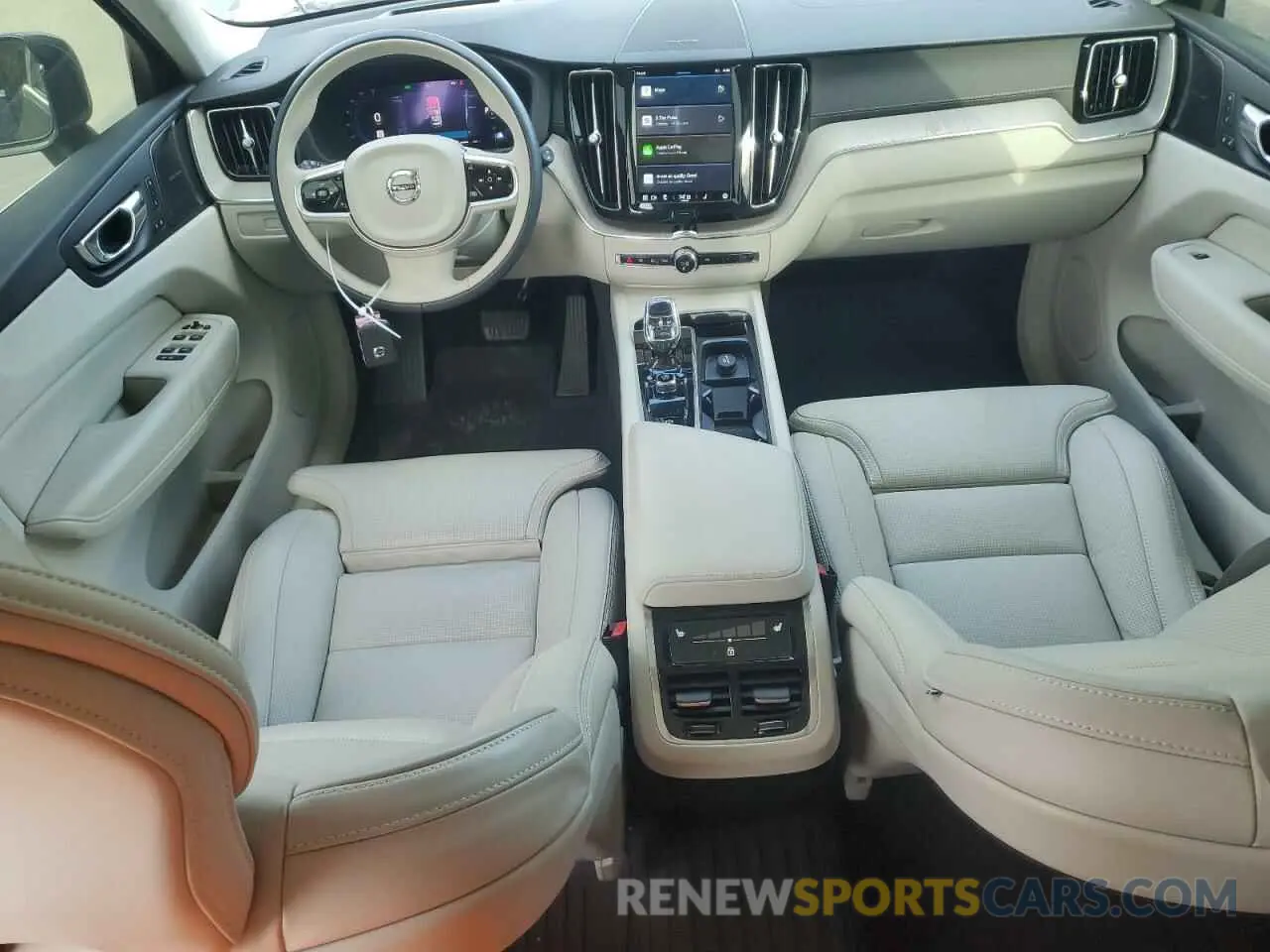 8 fotografías del automóvil dañado YV4062RA9P1289614 VOLVO XC60 ULTIM 2023