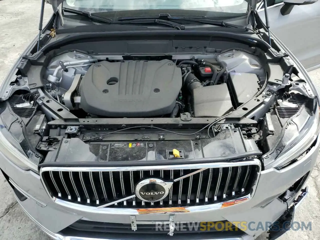 12 fotografías del automóvil dañado YV4L12RAXP1321823 VOLVO XC60 ULTIM 2023