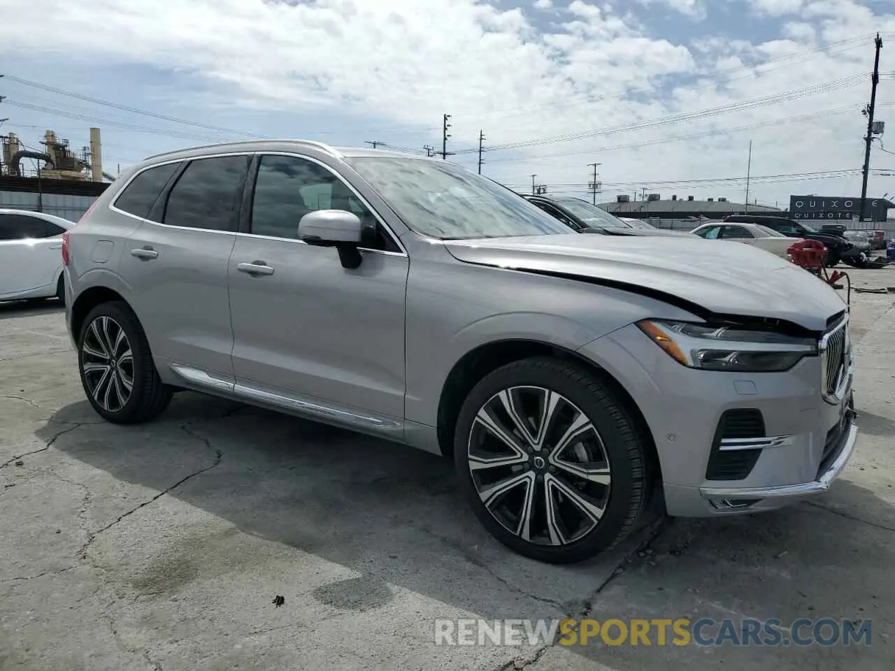 4 fotografías del automóvil dañado YV4L12RAXP1321823 VOLVO XC60 ULTIM 2023