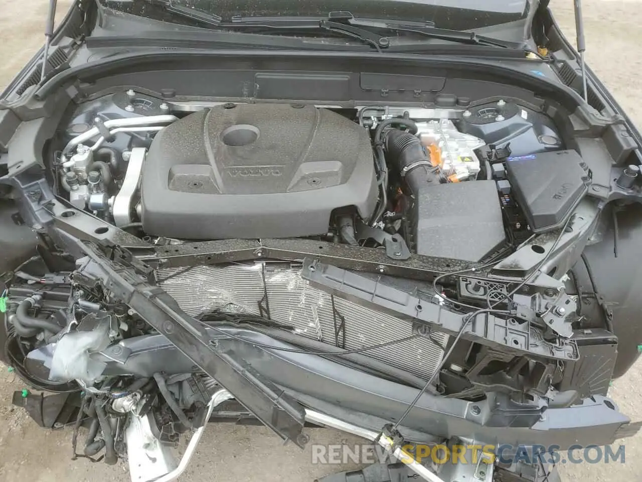 12 fotografías del automóvil dañado LYVH60DMXRB938229 VOLVO XC60 ULTIM 2024