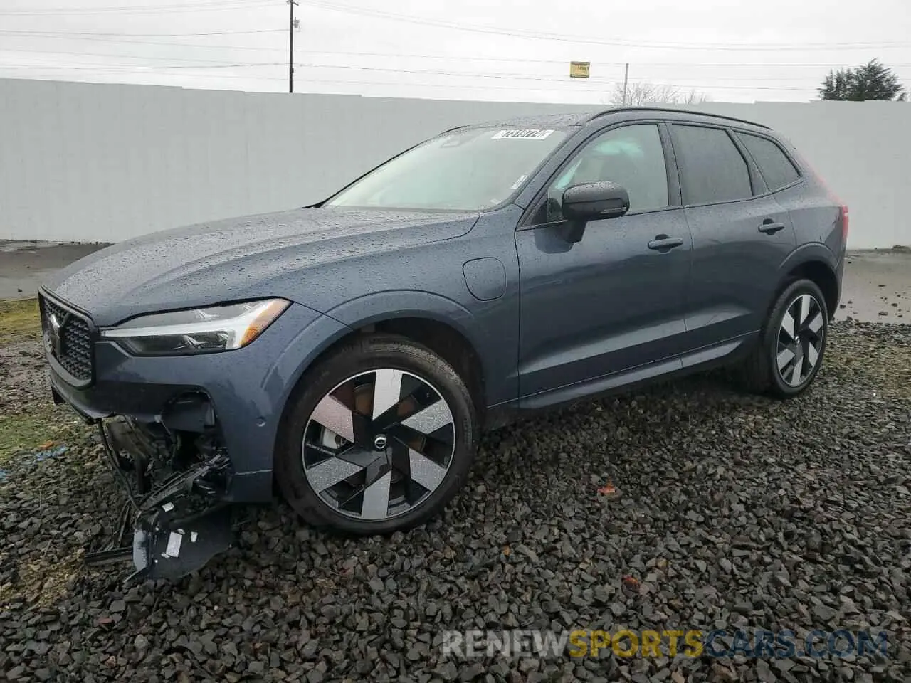 1 fotografías del automóvil dañado YV4H60DM0R1873010 VOLVO XC60 ULTIM 2024