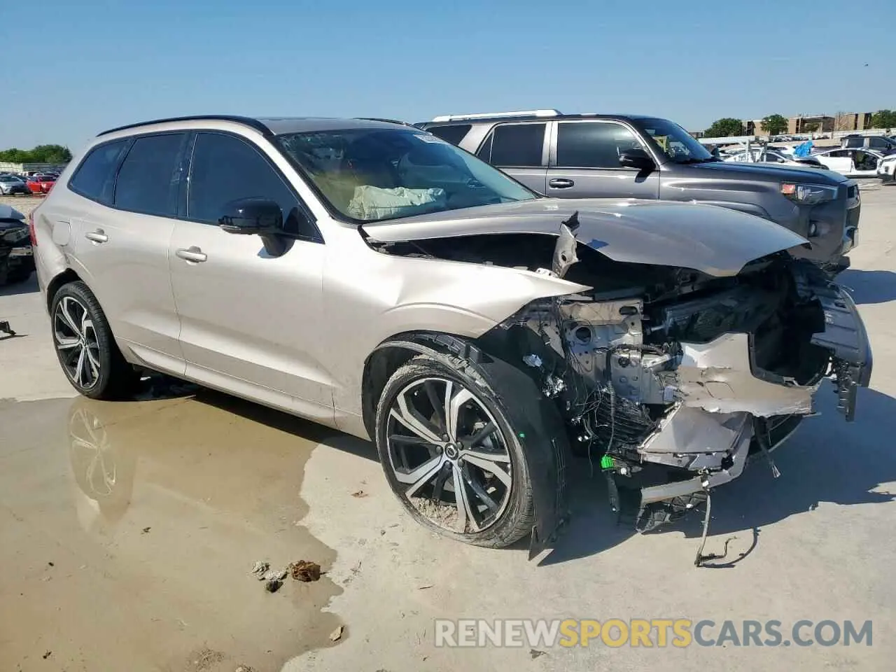 4 fotografías del automóvil dañado YV4L12RM0R1933865 VOLVO XC60 ULTIM 2024