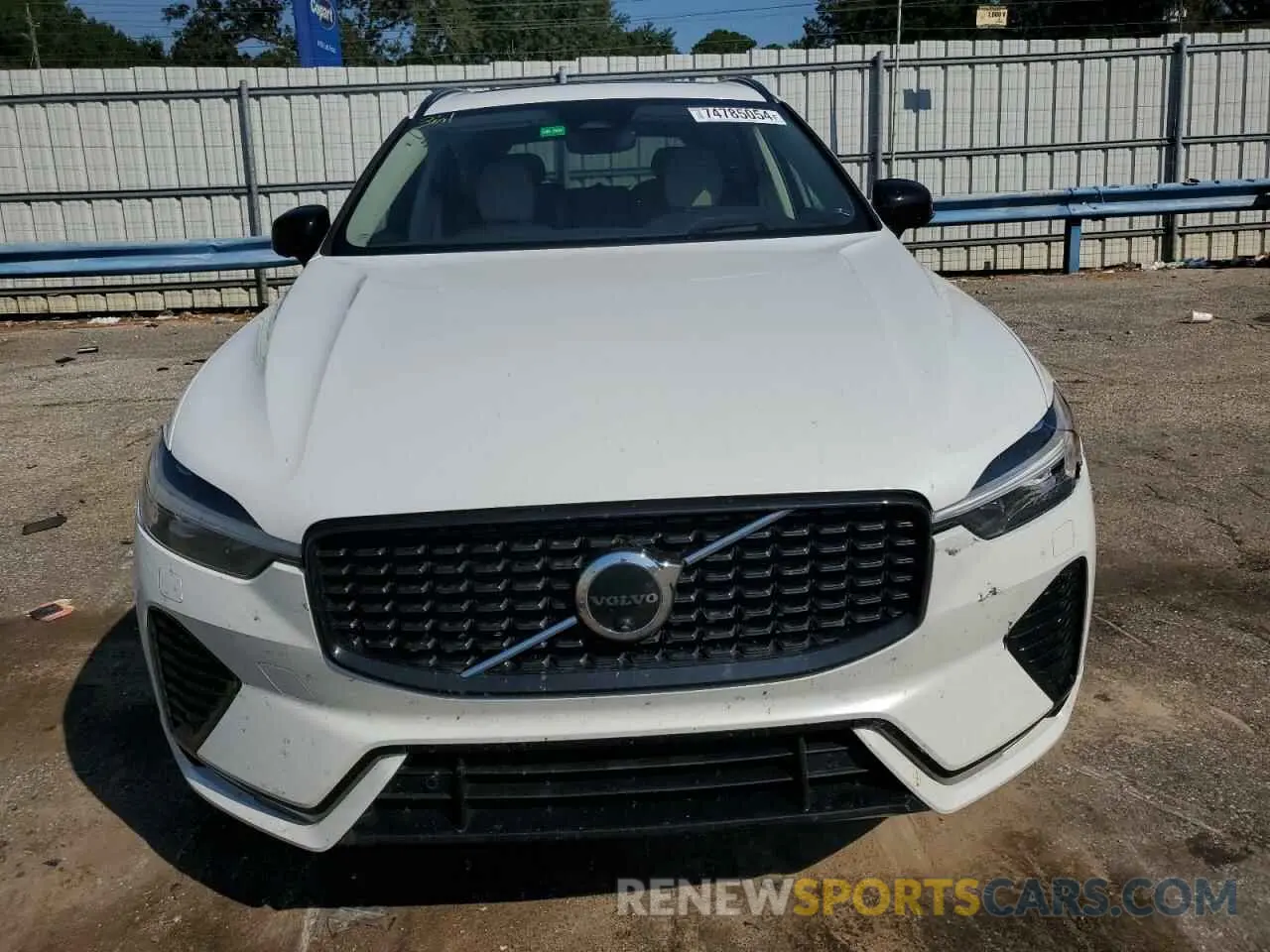 5 fotografías del automóvil dañado YV4L12RM6R1731953 VOLVO XC60 ULTIM 2024