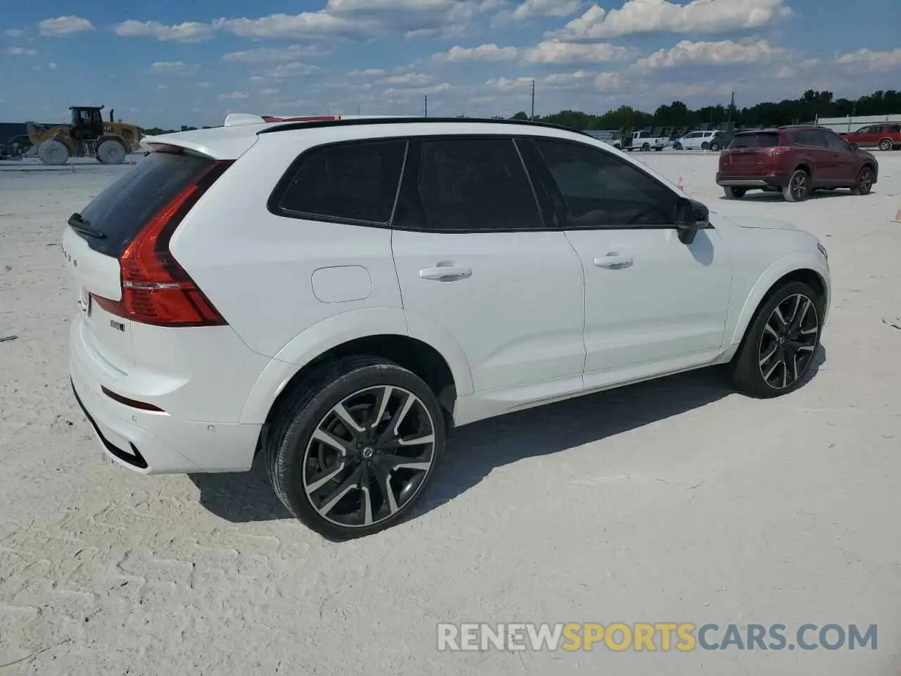 3 fotografías del automóvil dañado YV4L12RM6R1744041 VOLVO XC60 ULTIM 2024