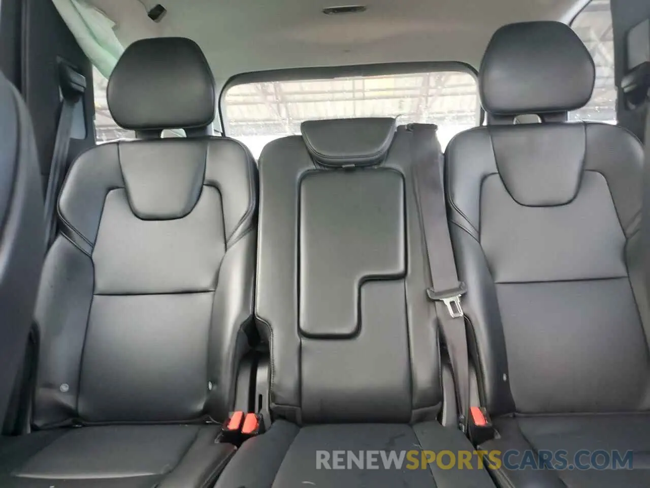 10 fotografías del automóvil dañado YV4102CK2K1418440 VOLVO XC90 2019